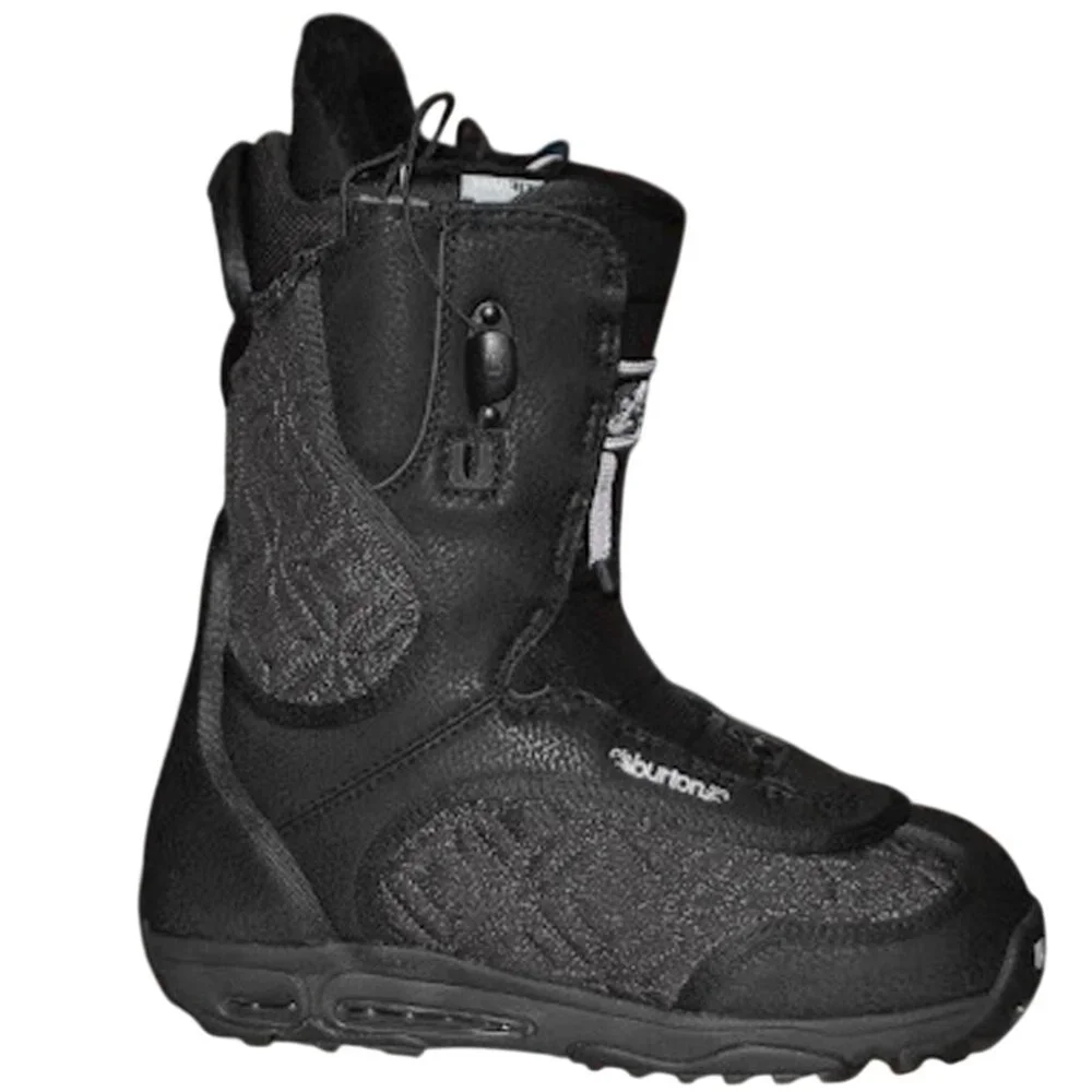 NEW Burton Emerald Womens Snowboard Boots!  Black  Size 5 or 5.5  Euro 35 or 36